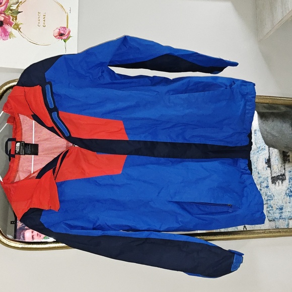 The North Face ski jacket just shell - Picture 1 of 2